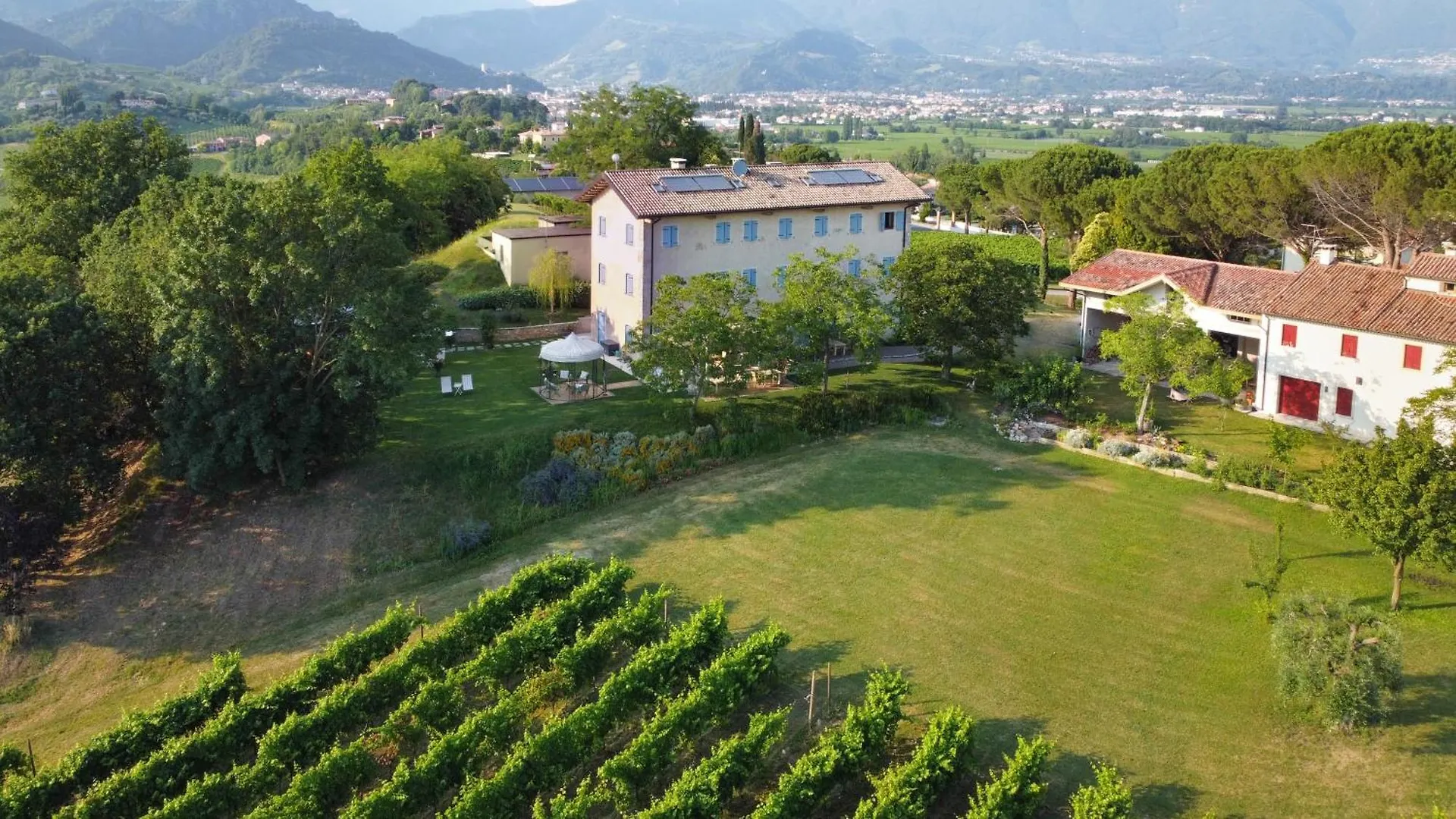 Alice Relais Nelle Vigne Bed & Breakfast Vittorio Veneto 2*,  Italy