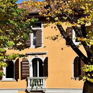 Guest house Casa Alpha