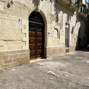bb-regina-maria.lecce-hotels.com/
